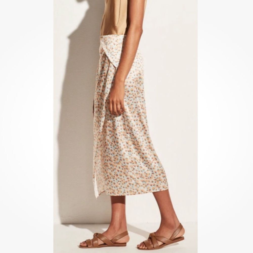 VINCE FLORAL CARNATION ASYMMETRIC CASCADE DRAPE SKIRT FLORAL SATIN SZ 2 RARE - Picture 4 of 16